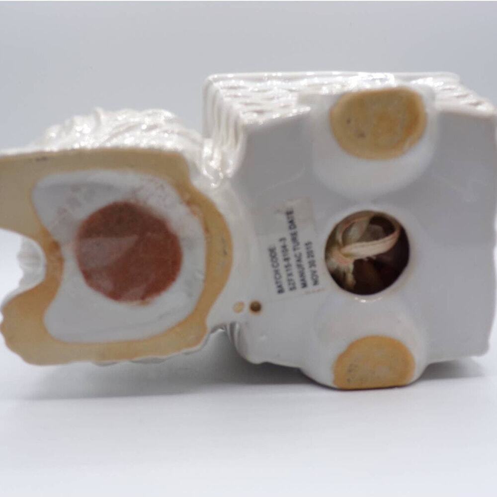 Bunny with Carrot Wagon Potpourri Sachet Holder White Glaze 5.5" High - Picture 7 of 8